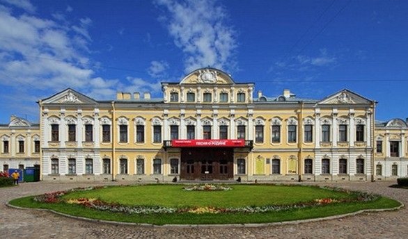 Фонтанный дом или Шереметевский дворец - Санкт-Петербург: Россия